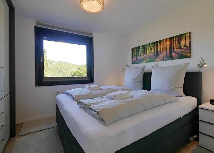 Rossberg In Traumhafter Naturlage Mit Upland-blick! فيلنغن